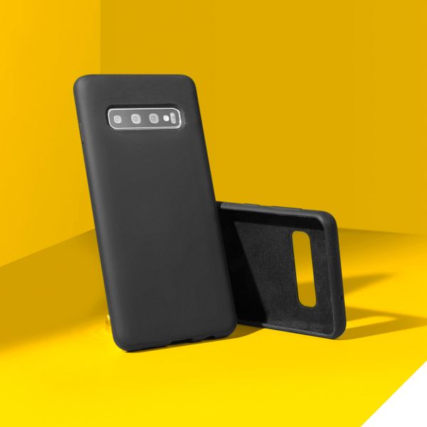 Accezz Coque Liquid Silicone Apple iPhone 12 Mini - Noir