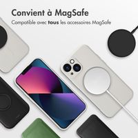 imoshion Coque Couleur avec MagSafe iPhone 13 Mini - Beige