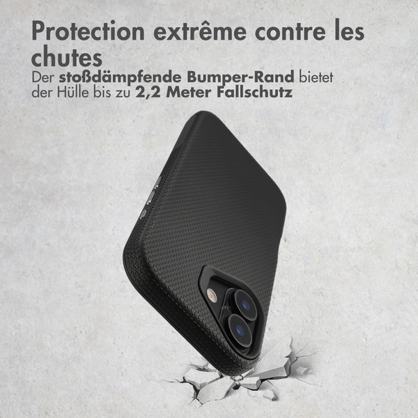 Accezz Coque Tough avec MagSafe Apple iPhone 16 - Noir