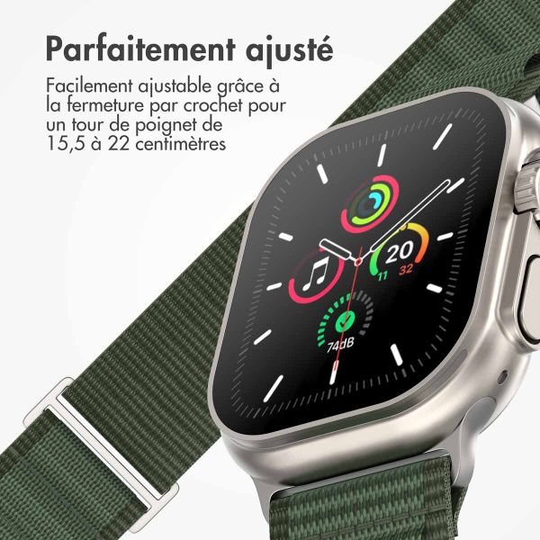 imoshion Bracelet en nylon Alpine Apple Watch Series 1 t/m 11 / SE / Ultra (44/45/46/49 mm) - Vert