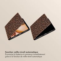Selencia Coque tablette Sabi avec imprimé léopard Apple iPad Air 11 pouces (2025) M3 / (2024) M2 / Air 5 (2022) / Air 4 (2020) - Mocha Brown