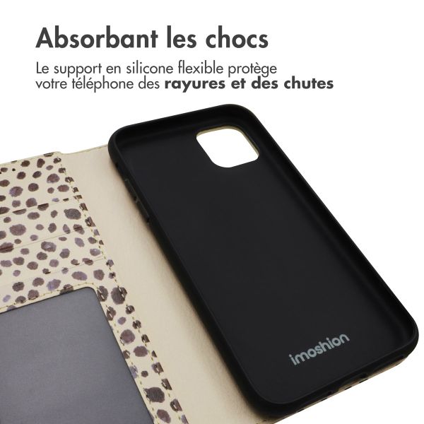 imoshion ﻿Étui de téléphone portefeuille Design iPhone 11 - Black And White Dots