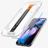 Spigen Protection d'écran en verre trempé GLAStR Fit + Applicator Google Pixel 9 / 9 Pro