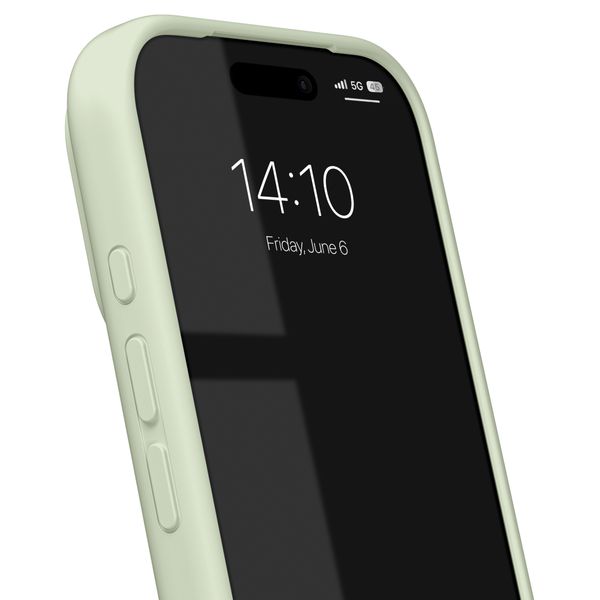 iDeal of Sweden Coque en silicone avec MagSafe Apple iPhone 17 Pro Max - Sage Green