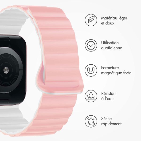 imoshion Bracelet en silicone magnétique Apple Watch Series 1 t/m 9 / SE (38/40/41 mm) | Series 10 / 11 (42 mm) - Roze & Wit / Pink & White