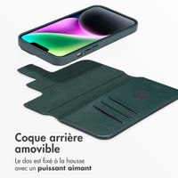 Accezz Étui de téléphone portefeuille en cuir 2-en-1 avec MagSafe Apple iPhone 14 - Cedar Green