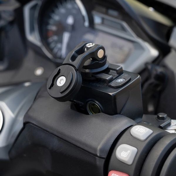 SP Connect Support de téléphone Brake Mount SPC+ pour scooter / moto - Réservoir de liquide de frein - Noir