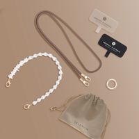 Selencia Ensemble de cordons pour téléphone avec perles et coquillages - Mocha Brown