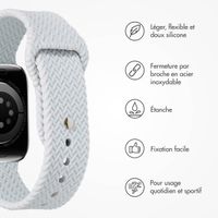 imoshion Bracelet en silicone tressé Apple Watch Series 1 à 9 / SE (38/40/41 mm) | Series 10 (42 mm) - Gris