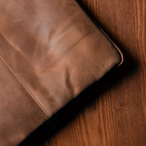 Accezz Pochette ordinateur Leather avec fermeture éclair 15-16 pouces - Cognac