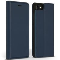 Accezz Étui de téléphone Slim Folio en cuir de qualité supérieure Apple iPhone SE (2022 / 2020) / 8 / 7 / 6(s) - Bleu foncé