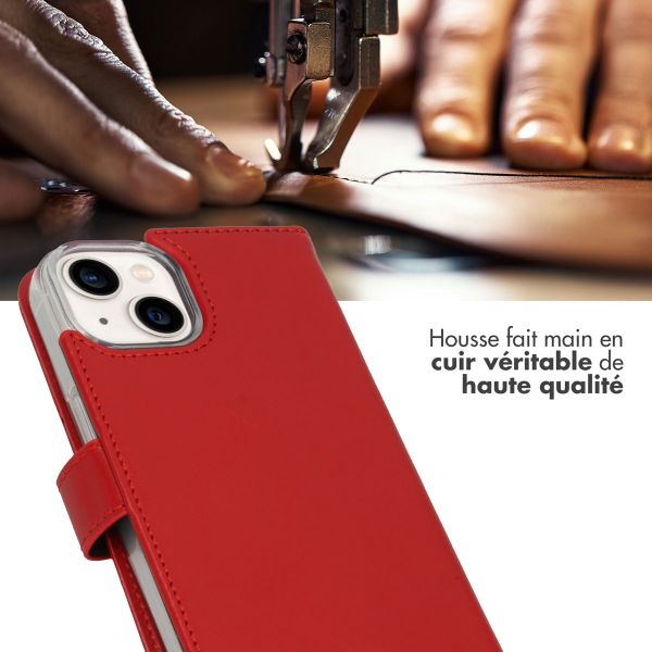 Selencia Étui de téléphone portefeuille en cuir véritable iPhone 14 - Rouge