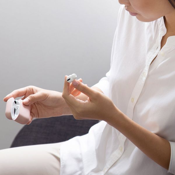 Uniq Coque silicone Lino Hybrid Apple AirPods 3 (2021) - Blush Pink