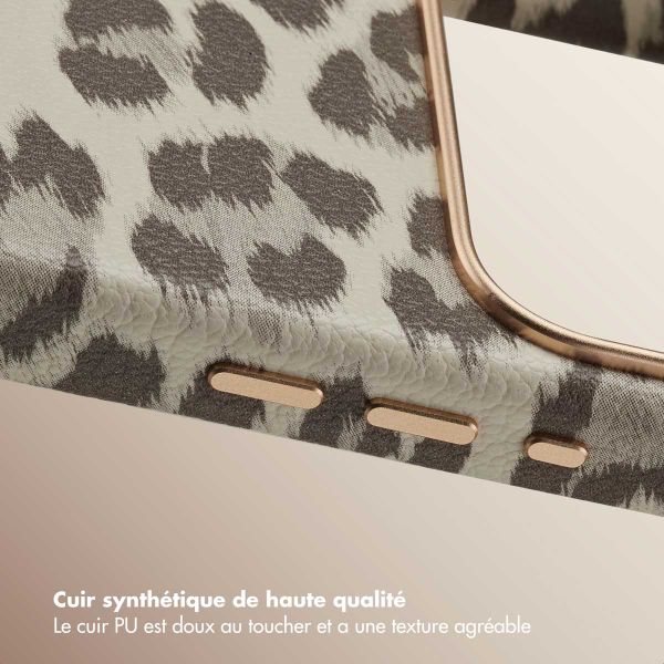 Selencia Coque Sabi imprimé panthère avec MagSafe Apple iPhone 17 Pro - Soft Ivory