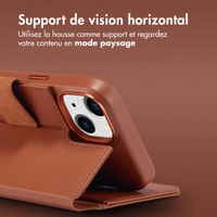 Accezz Étui de téléphone portefeuille en cuir 2-en-1 avec MagSafe iPhone 14 - Sienna Brown