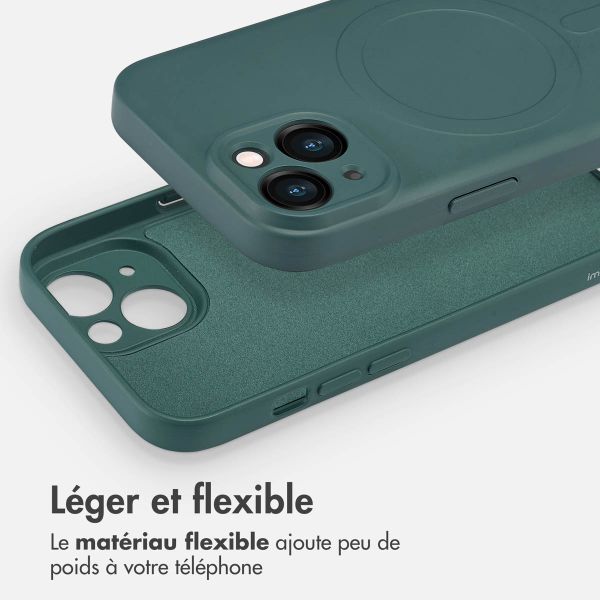 imoshion Coque Couleur avec MagSafe Apple iPhone 15 - Vert foncé