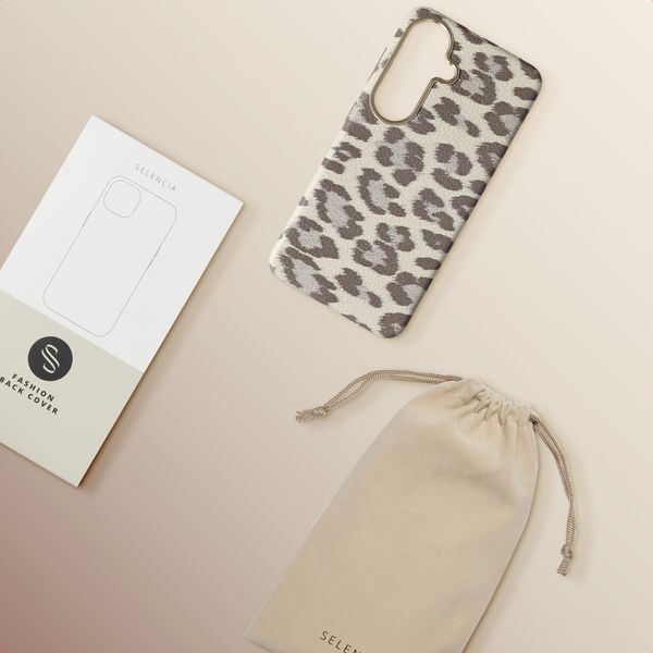 Selencia Coque Sabi imprimé panthère avec MagSafe Samsung Galaxy S26 - Soft Ivory