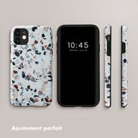 Selencia Coque arrière Vivid Tough iPhone 11 - Chic Terazzo