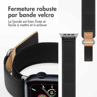 imoshion Bracelet Trail en nylon Apple Watch Series 1 t/m 9 / SE (38/40/41 mm) | Series 10 / 11 (42 mm) - Noir