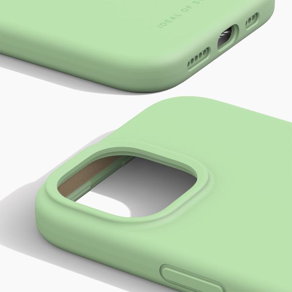 iDeal of Sweden Coque Silicone Apple iPhone 15 - Mint