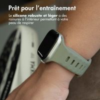 imoshion Bracelet en silicone Active Sport Apple Watch Series 1-9 / SE (38/40/41 mm) | Series 10 (42 mm) - Vert Pacifique