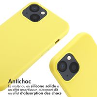 imoshion ﻿Coque en silicone avec cordon iPhone 13 - Jaune