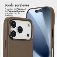 Accezz Étui de télephone portefeuille en cuir 2-en-1 avec MagSafe Apple iPhone 17 Pro - Marron café