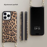 Selencia Coque arrière avec cordon et porte-cartes Nova iPhone 15 Pro Max - Leopard