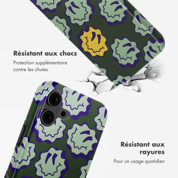 Selencia Coque arrière Vivid avec MagSafe Apple iPhone 16 - Wavy Smiley Green