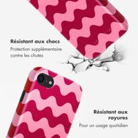 Selencia Coque arrière Vivid Tough iPhone SE (2022 / 2020) / 8 / 7 - Wave Vibes Lipstick