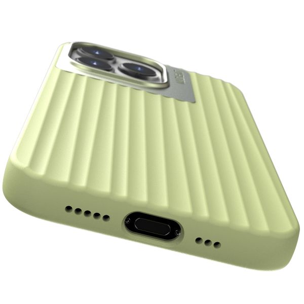 Nudient Bold Case iPhone 13 Pro - Leafy Green