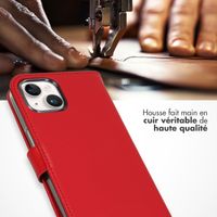 Selencia Étui de téléphone portefeuille en cuir véritable iPhone 15 - Rouge