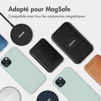 Accezz Coque Liquid Silicone avec MagSafe Apple iPhone 15 Plus - Sky Blue