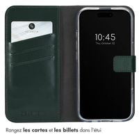 Selencia Étui de téléphone portefeuille en cuir véritable iPhone 16 - Vert