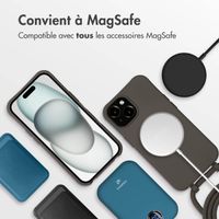 imoshion Coque de couleur avec cordon amovible MagSafe iPhone 15 - Black Coffee