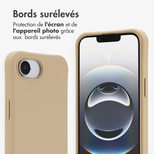 imoshion Coque arrière Color avec cordon amovible et MagSafe Apple iPhone 16e - Nude