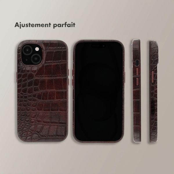 Selencia Coque arrière Croco avec MagSafe Apple iPhone 15 - Choco Brown