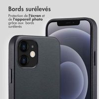 Accezz Coque arrière en cuir avec MagSafe Apple iPhone 12 (Pro) - Onyx Black