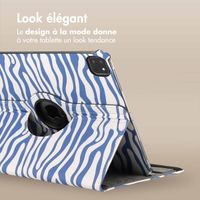 imoshion Coque tablette Design rotatif à 360° iPad Pro 13 (2024) M4 - White Blue Stripes