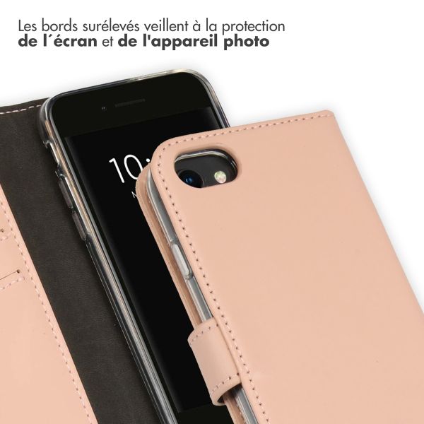Selencia Étui portefeuille en cuir véritable iPhone SE (2022 / 2020) / 8 / 7 / 6(s) - Dusty Pink