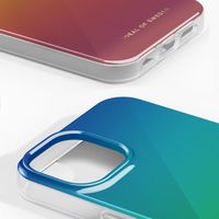 iDeal of Sweden Coque arrière Mirror Apple iPhone 14 / 13 - Rainbow