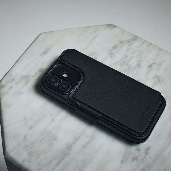Decoded Portefeuille détachable 2 en 1 en cuir MagSafe Apple iPhone 17 - Noir