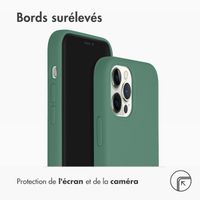 Accezz Coque Liquid Silicone avec MagSafe Apple iPhone 12 (Pro) - Vert foncé