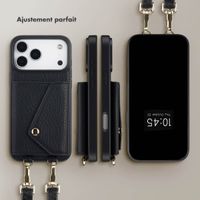 Selencia Coque de télephone Sera avec cordon et porte-cartes enveloppe Apple iPhone 17 Pro Max - Noir