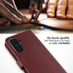 Selencia Étui portefeuille en cuir véritable Samsung Galaxy A36 / A56 - Burgundy