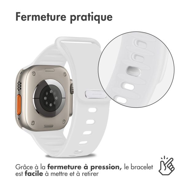 imoshion Bracelet en silicone Apple Watch Series 1-10 / SE / Ultra (2) - 42/44/45/46/49 mm - Blanc