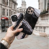 Burga Coque arrière Tough Apple iPhone 15 - Magic Night