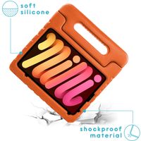 imoshion Coque kidsproof avec poignée iPad Mini 7 (2024) / iPad Mini 6 (2021) - Orange