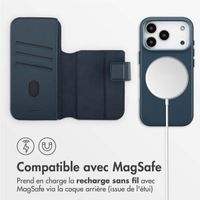 Accezz Étui de télephone portefeuille en cuir 2-en-1 avec MagSafe Apple iPhone 17 Pro - Nightfall Blue