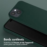 Selencia Coque silicone avec cordon amovible iPhone 15 - Vert foncé